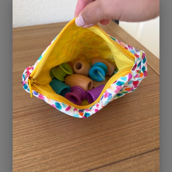 LOVEVERY Threadable Bead Kit & Zipper Pouch - Picture 2 of 3